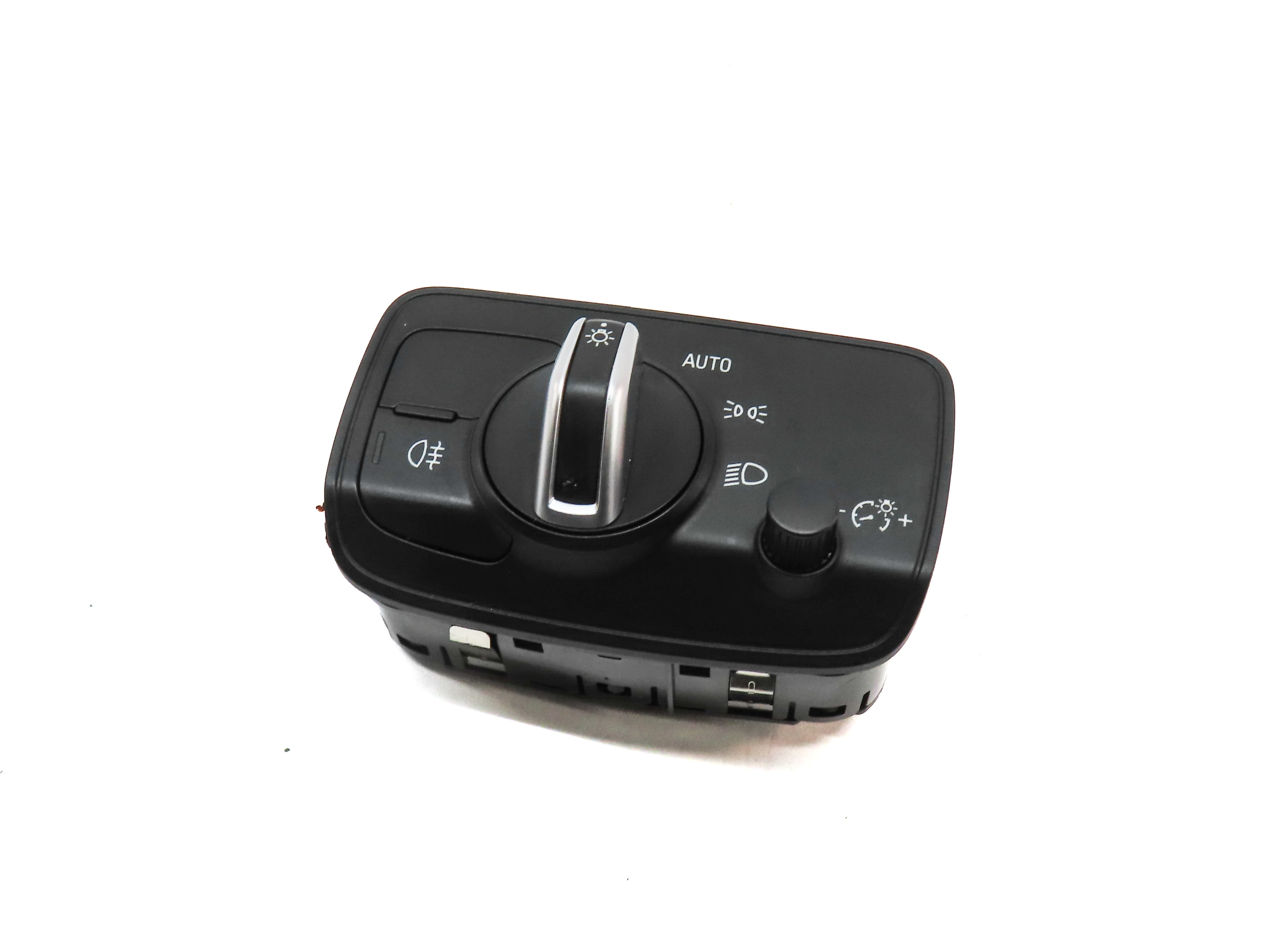 2015-2020 AUDI A3 (8V) FRONT LEFT DRIVER DASHBOARD HEADLIGHT HEAD LAMP SWITCH — exact item pictured